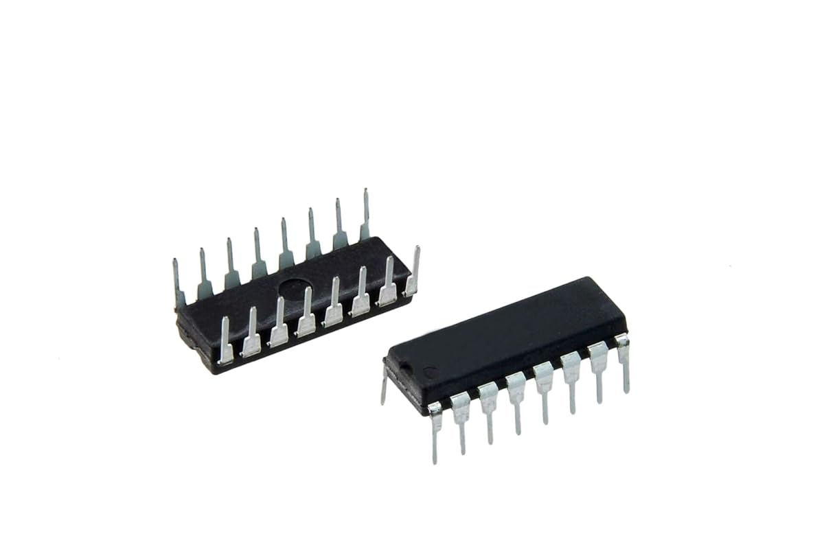 16 Pin DIP PWM Controller - TUBE Package