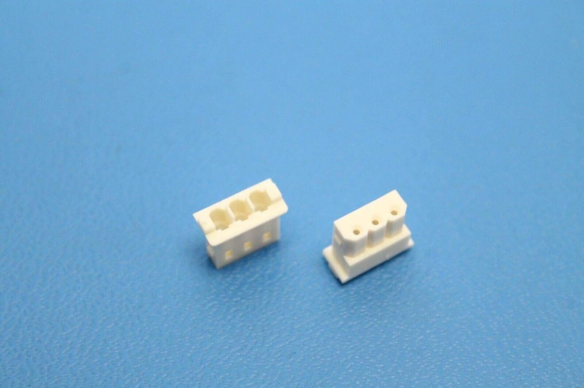 Mini-SPOX™ 3-Position Receptacle Housing, Polyamide, Crimp Termination, Bulk Packaging