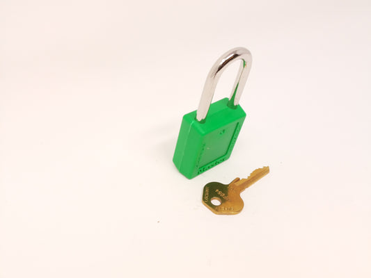 Green Durable Lightweight Padlock with Steel Shackle