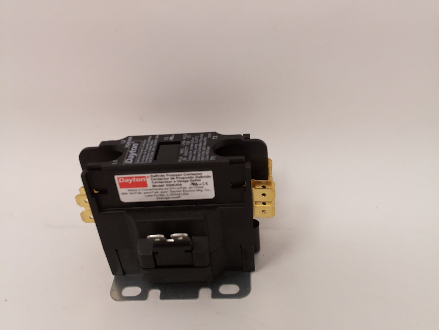 Compact Definite Purpose Magnetic Contactor - 20A/25A 208/240V AC