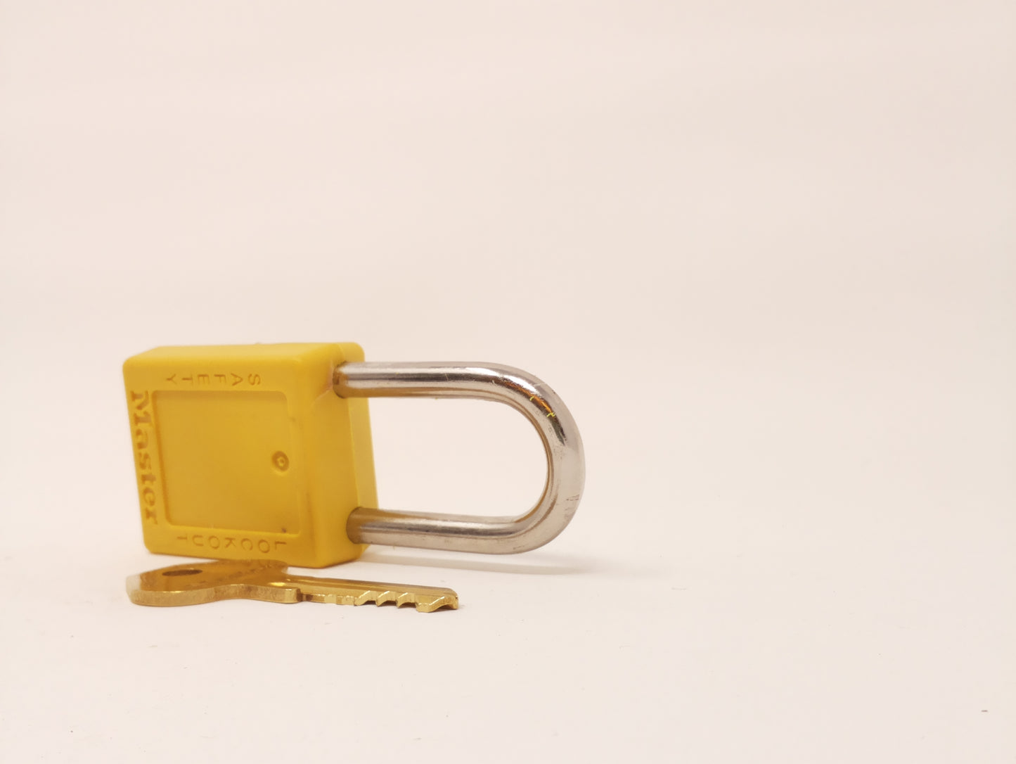 Yellow Padlock with Keyed Different Locks - Commercial Boxed Packaging