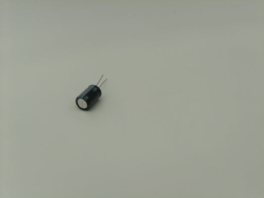 3300uF 10V General Purpose Electrolytic Capacitor - Radial, Can